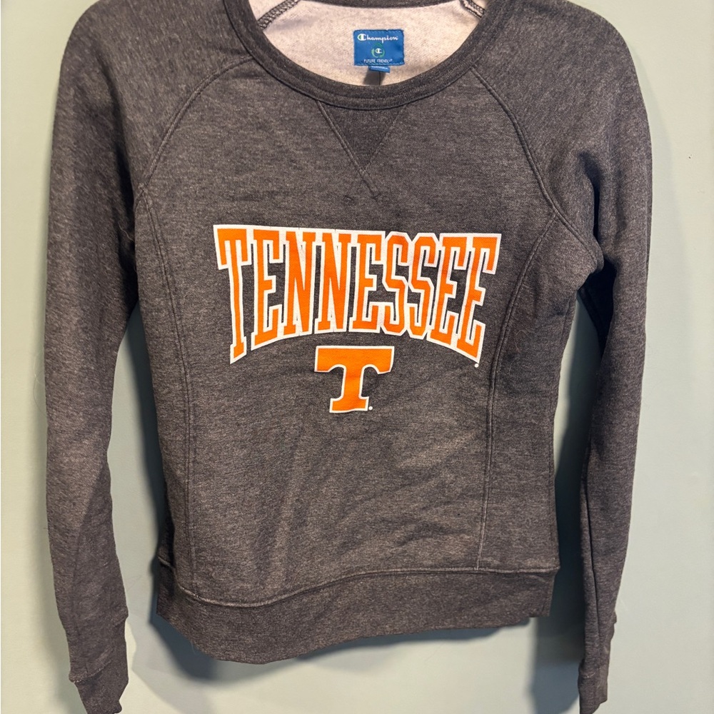 Champion Women's Gray Tennessee Sweatshirt - new with tags!